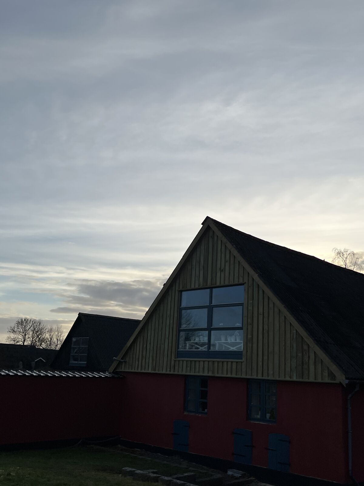 Nyrenoveret hus med nyt tag udført af BC-Byg i Køge